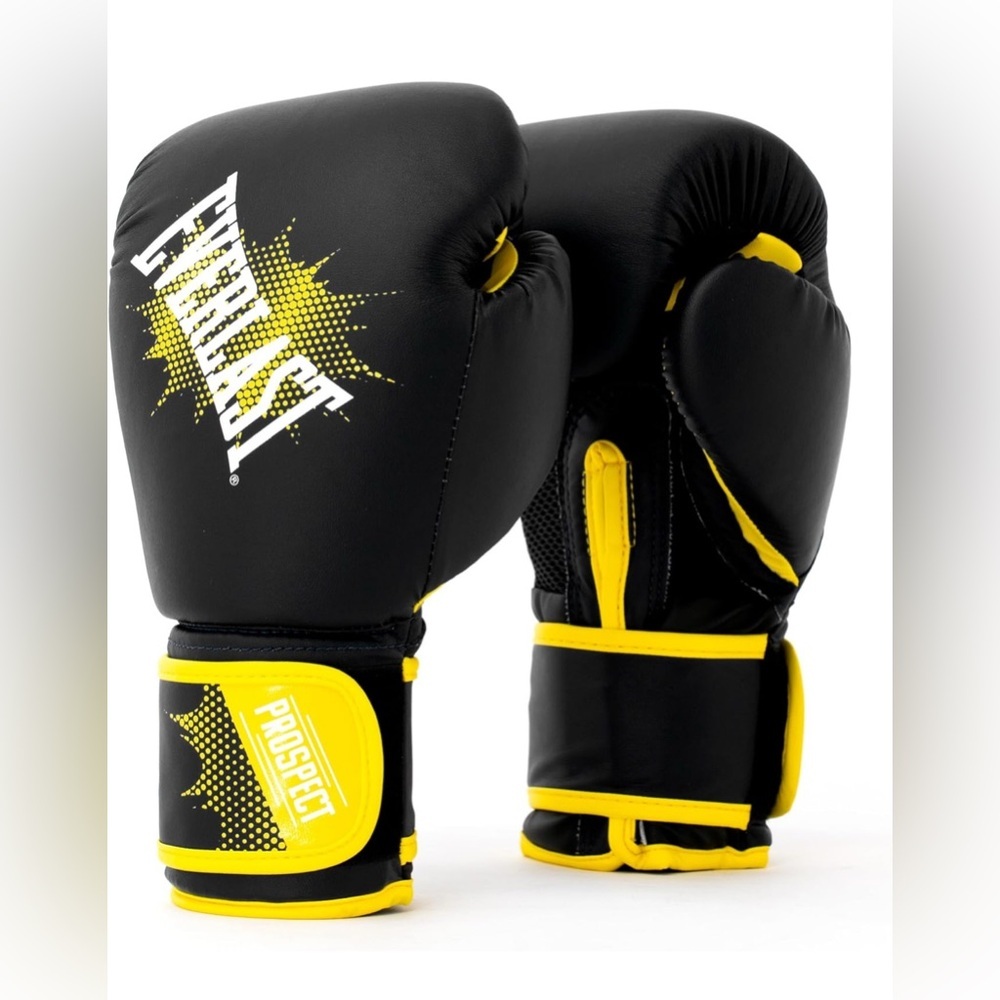 Everlast Youth Training Gloves. NWT!